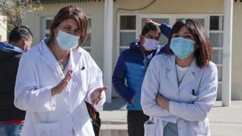 trabajadores de salud convocan a una marcha de antorchas