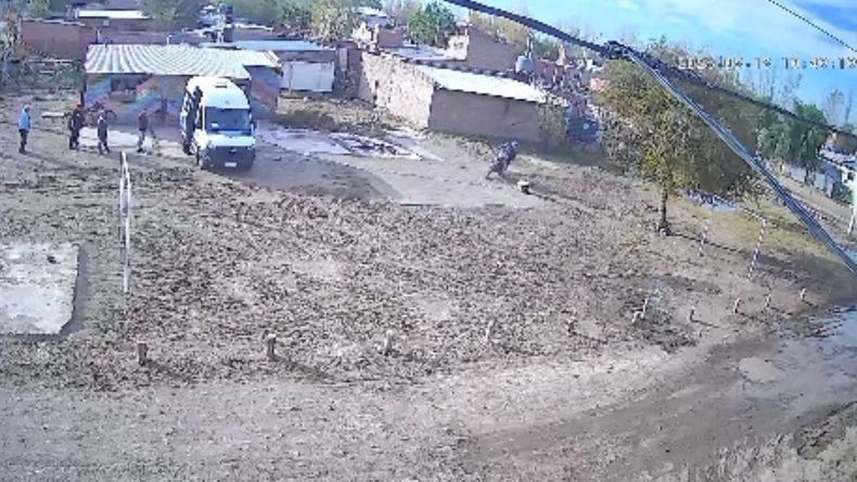 El robo se registró pasadas las 10:30 en el barrio 2 de Febrero. Foto: Gentileza.