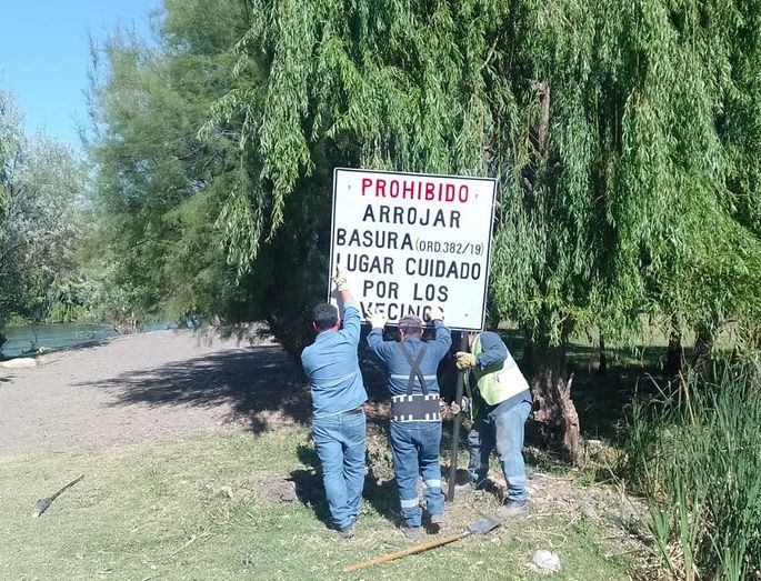 Según ordenanza, las multas por arrojar basura en lugares indebidos pueden superar los 4 millones de pesos.