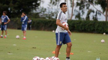 la ninguneada de ruggeri al neuquino acuna en el programa de vignolo