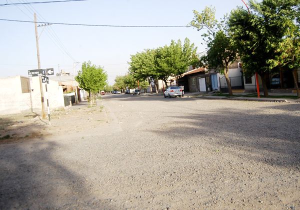 Arrancó la pavimentación de más calles en la ciudad
