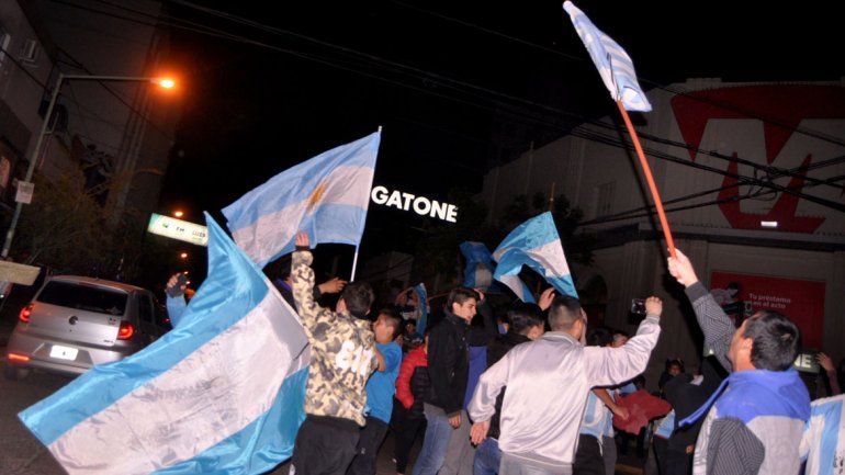 ¡Vamos al Mundial! Los cipoleños festejaron la entrada a Rusia 2018