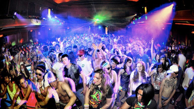 Efecto Costa Salguero: la ciudad se quedó sin fiestas