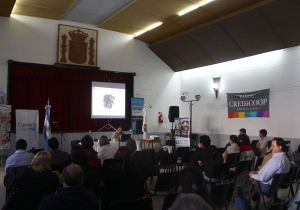 Cooperativas cipoleñas celebraron su día