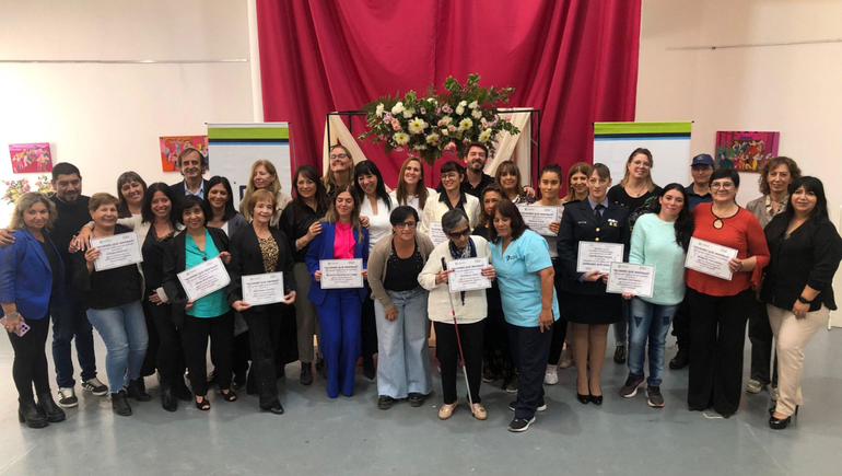 Las mujeres cipoleñas fueron homenajeadas por el Concejo Deliberante en un emotivo acto.