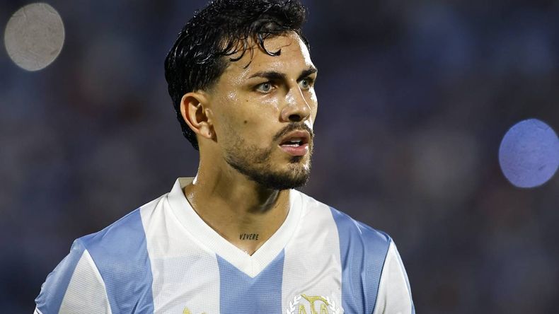 Lo contó todo: Paredes reveló cómo es el contrato que tiene a favor de Boca