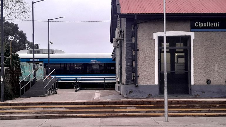 El Tren del Valle se extendería hasta Chichinales una vez que pase a control de Río Negro, a través del Tren Patagónico. El Tren del Valle se extendería hasta Chichinales una vez que pase a control de Río Negro, a través del Tren Patagónico.