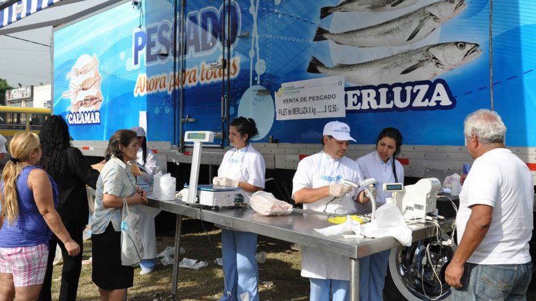 El Municipio prohibió la venta en puestos callejeros