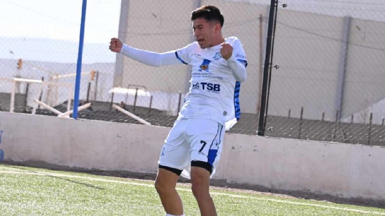 Fernando Riquelme, el delantero neuquino que domó el viento