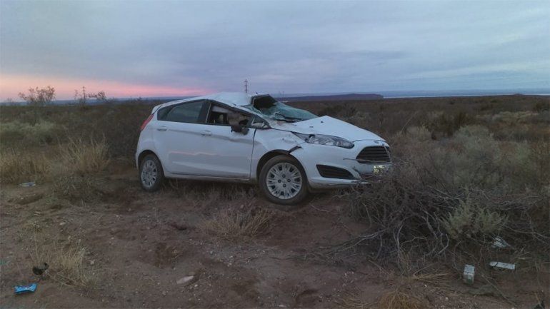 Se quedó dormida y volcó en la Ruta 237: salió ilesa