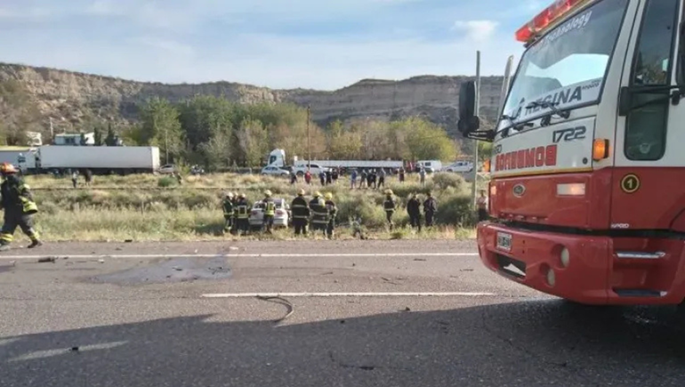 Personal de Bomberos y Policía trabajaron en el lugar. Personal de Bomberos y Policía trabajaron en el lugar.