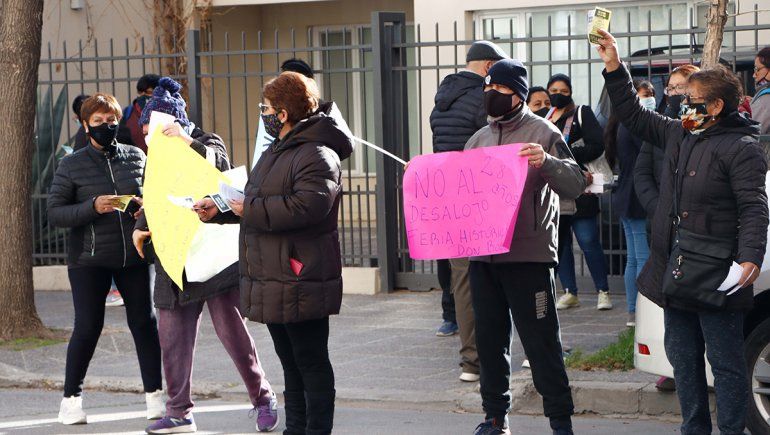 Feriantes del Don Bosco mantienen firme su postura: