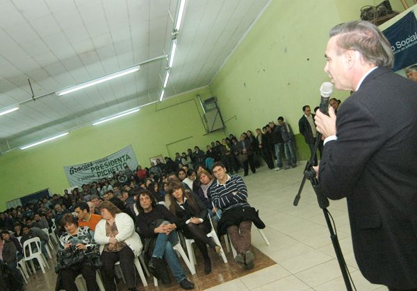 Pichetto, junto a Reggioni, participó de un acto en la ciudad de Fernández Oro