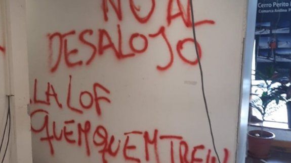 Avanza el juicio por el ataque a la Oficina de Turismo en El Bolsón