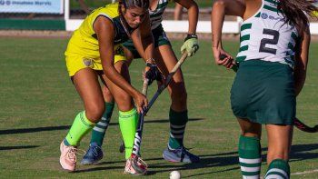 marabunta va por el titulo en el regional a de hockey femenino
