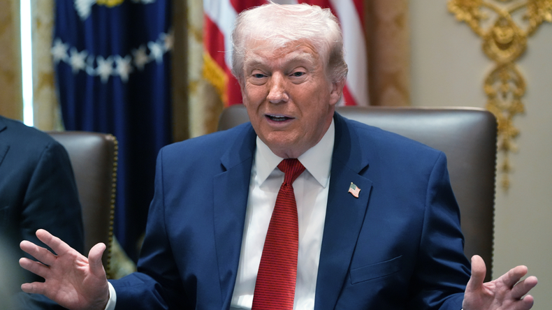 Fuertes críticas de Trump al Reino Unido y Francia por no sumarse a la guerra contra Irán.