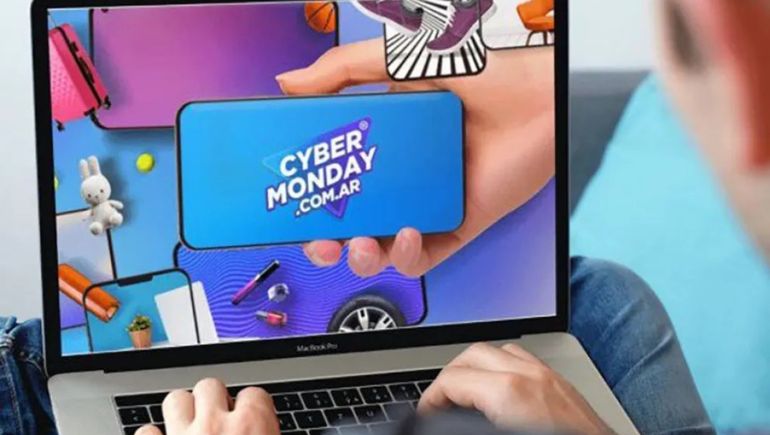 Los especialistas en ciberseguridad recomiendan extremar precauciones y verificar siempre la autenticidad de los sitios de compra.