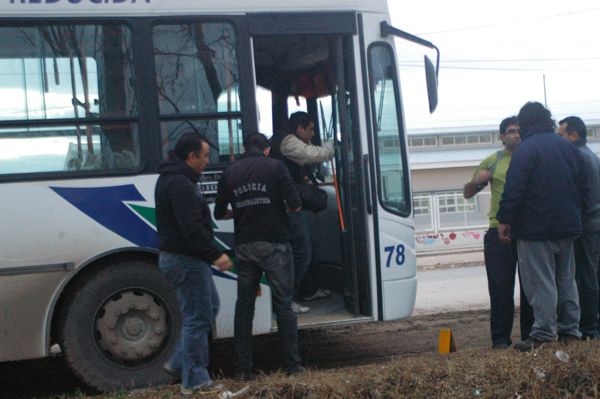 Balearon a un colectivero en el barrio Anai Mapu