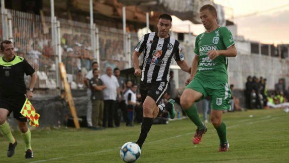 Martín Zbrun, un central zurdo de mucha experiencia que viene de jugar en&nbsp; Sportivo Belgrano, pero que también pasó por Instituto en la B Nacional.