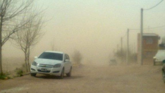 Alerta por vientos fuertes en el Alto Valle y la cordillera