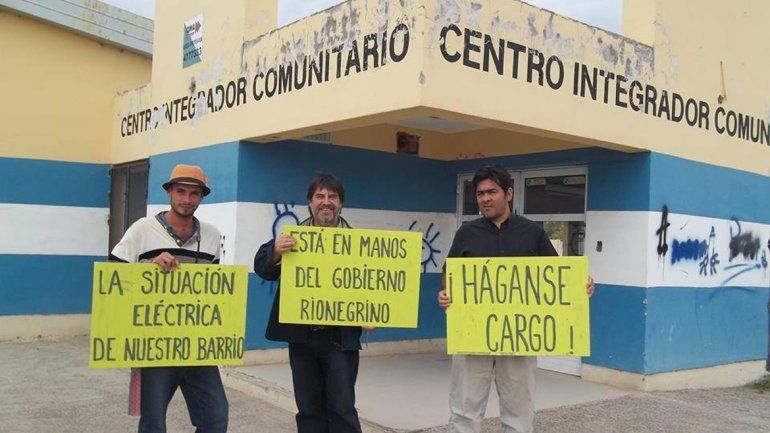 Los vecinos de Costa Esperanza recurren a la Defensora del Pueblo