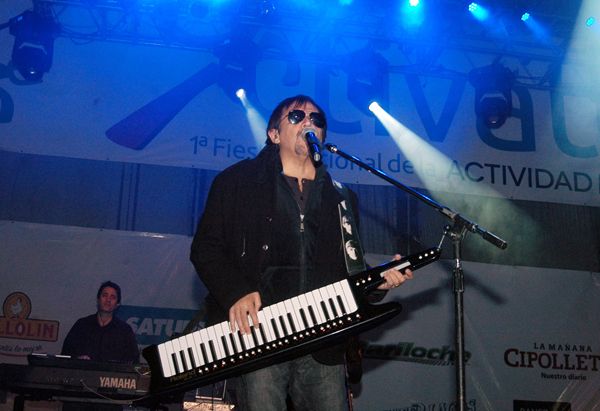 Alejandro Lerner reunió a toda la familia