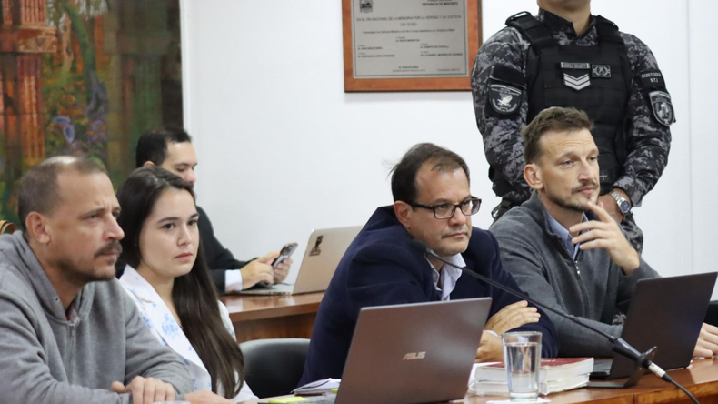 Germán y Sebastián Kiczka a la espera del veredicto en el juicio por pedofilia