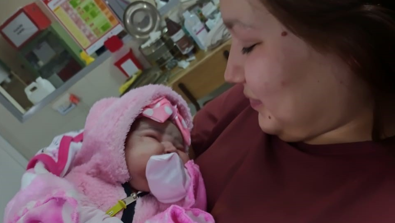 Récord histórico en el hospital de Cinco Saltos: nació una super beba