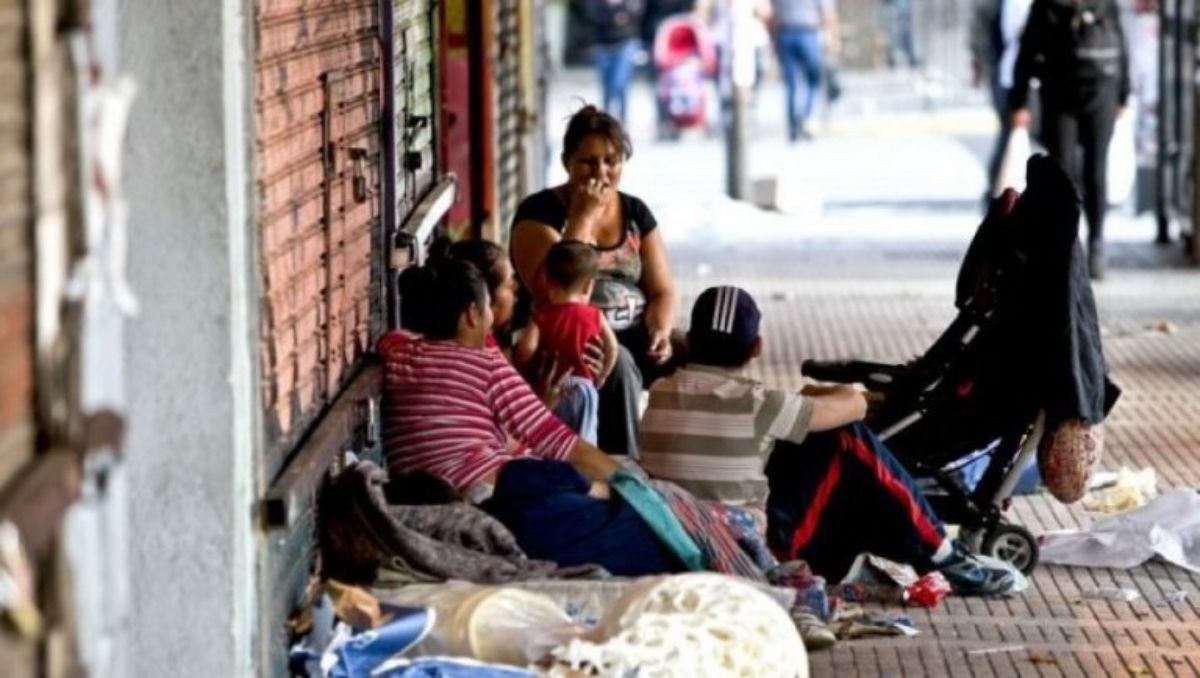 La pobreza llegó al 57%