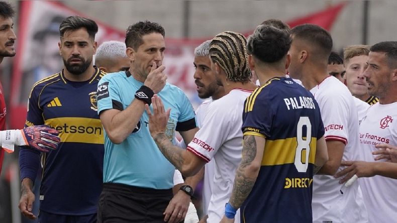 De manual: sancionaron al árbitro que echó al hijo del Chiqui Tapia contra Boca | LMCipolletti.com De manual: sancionaron al árbitro que echó al hijo del Chiqui Tapia contra Boca
