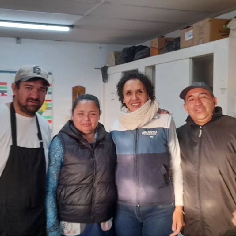 Dirigentes y delegados de UPCN están visitando escuelas y colegios de Cipolletti para atender los reclamos de los trabajadores que forman parte del Personal de Servicio de Apoyo.