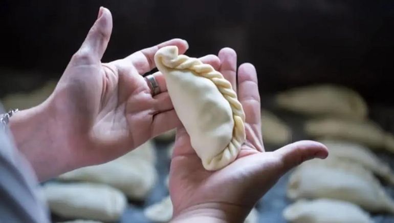 Todo listo para el inicio del concurso de la mejor empanada rionegrina