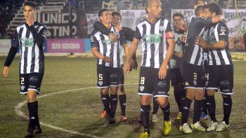 Negri volverá a ser titular ante Unión Aconquija mañana.