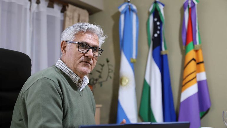 José Mellado, intendente.