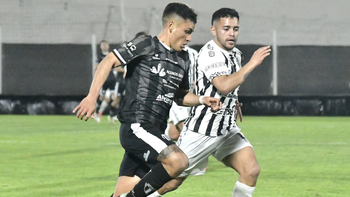 Cipolletti ganó otra vez en Bahía Blanca. Derrotó a Liniers en los cuatro partidos del certamen en los que se enfrentaron. Foto: Prensa Liniers