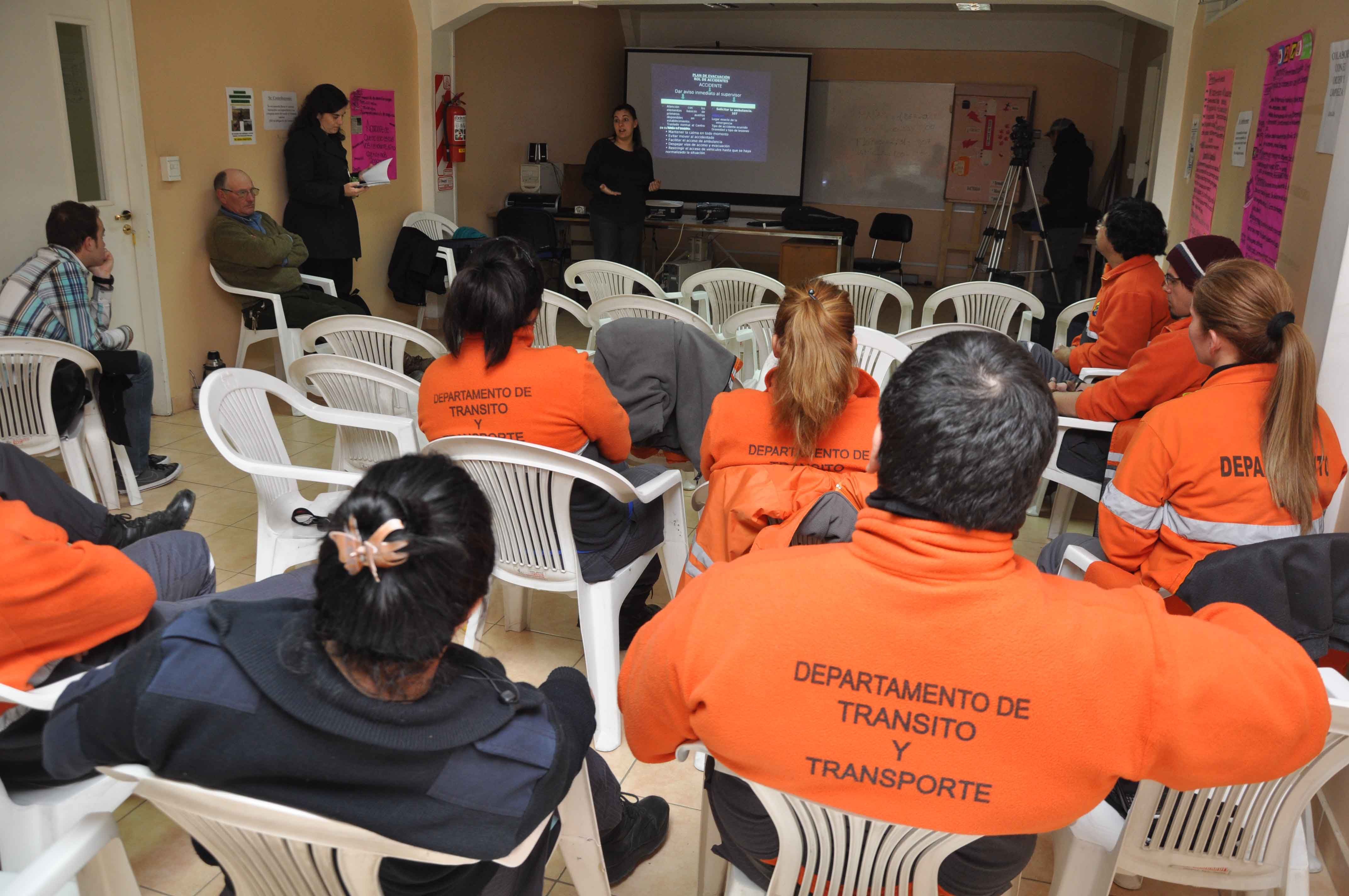 Inspectores de tránsito se capacitaron en Las Grutas