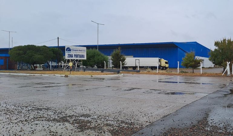 Llamativo operativo de Prefectura en el puerto de San Antonio Este