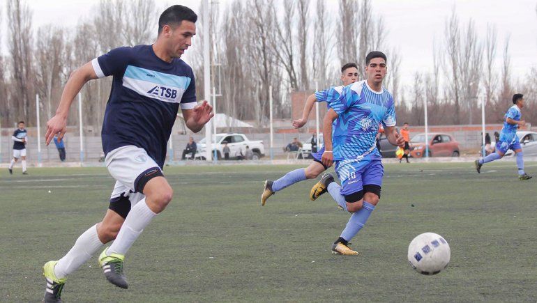 Oro y La Amistad siguen con puntaje ideal en la Liga