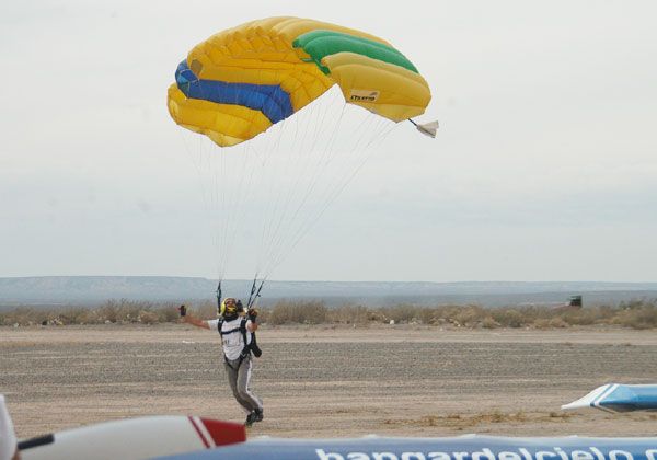 La magia se adueñó del cielo allense