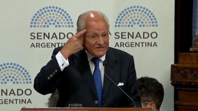 Las polémicas declaraciones sobre el SIDA del médico Abel Albino