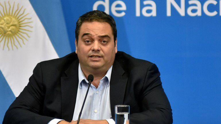 El Gobierno anunció que el medio aguinaldo pagará Ganancias