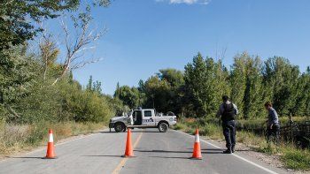 toma en la isla: aislan a las familias y crece la tension