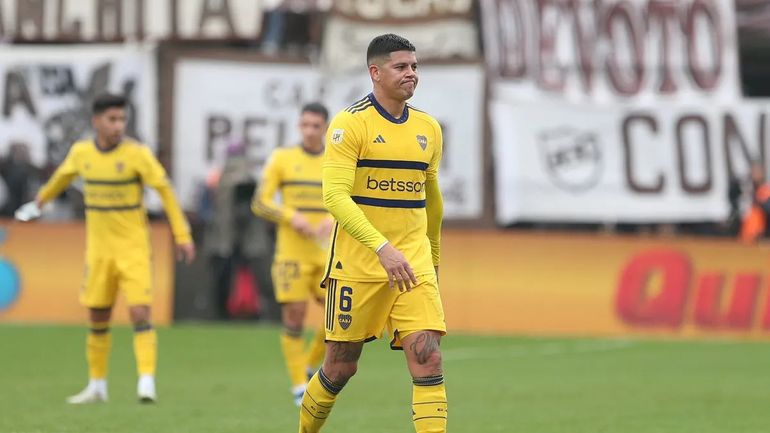 Se fue a jugar al fútbol con amigos y después salió de joda: el sábado de Marcos Rojo