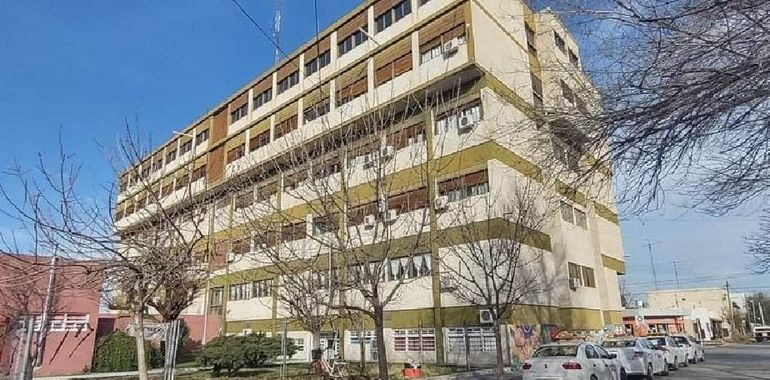 El motociclista fue asistido en el hospital de Villa Regina. Lamentablemente, falleció. 