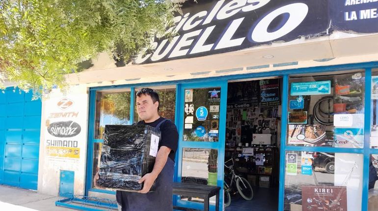Salen pedidos para todas partes del país.