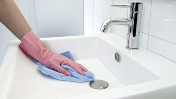 Adiós desagüe con mal olor: el truco sin químicos para que en tu baño haya buen perfume Adiós desagüe con mal olor: el truco sin químicos para que en tu baño haya buen perfume