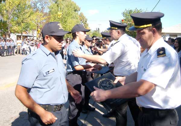 Más policías para la Regional Quinta