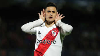 river se floreo y elimino a defensa y justicia: hat-trick de solari