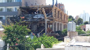 se derrumbo una obra en pleno centro de neuquen se derrumbo una obra en pleno centro de neuquen