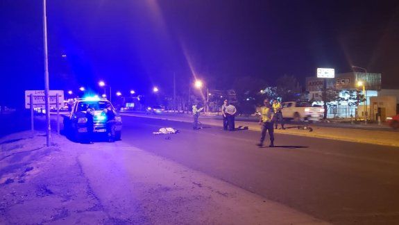 Ciclista murió sobre la 22 al ser embestido por un auto